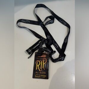 RIP Zak Bagans Haunted Museum All Access Lanyard with Flashlight